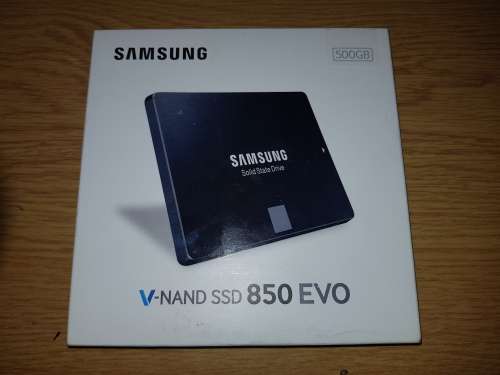 Samsung EVO 850 500Gb SSD (basically new)