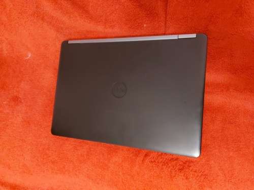 Dell E5470 Business laptop  i5 6th gen   250gb SSD   8gb