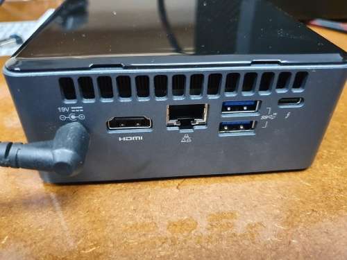 Amazing Inel Nuc desktop i5 8th gen with SSD!!!!