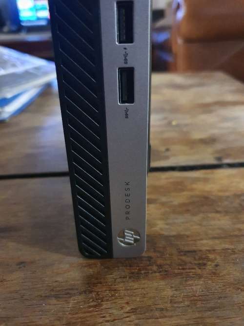 HP Prodesk 400 G5 Desktop Mini (i3 9th gen with SSD)!