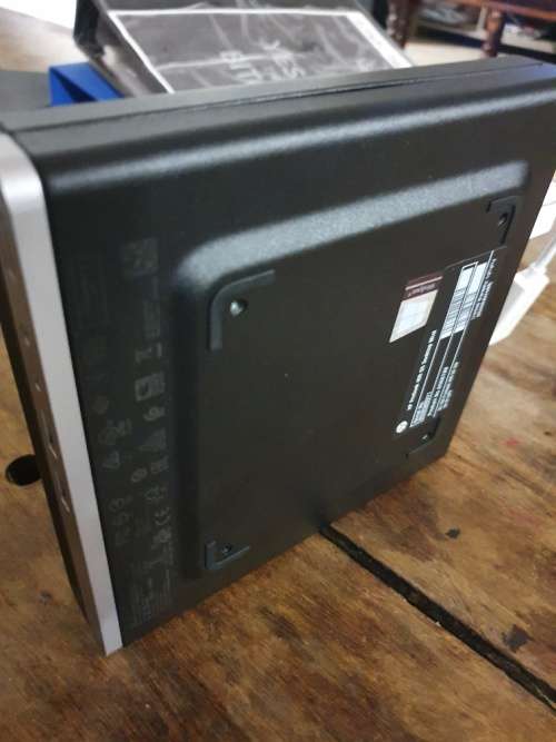 HP Prodesk 400 G5 Desktop Mini (i3 9th gen with SSD)!