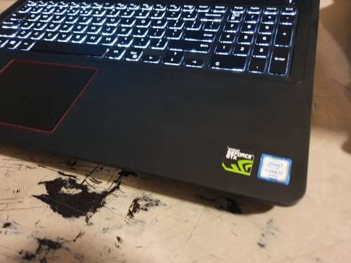 Dell Gaming Laptop !! i7 and GTX graphics!