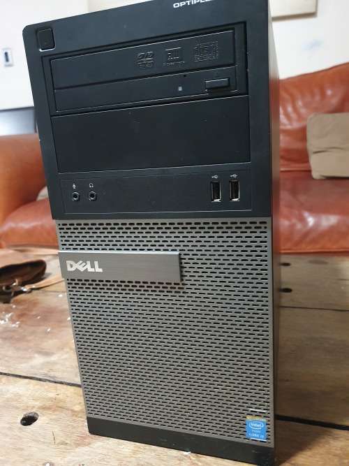 DELL dekstop PC with SSD/Wireless and Graphics card