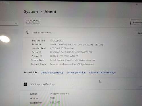 Microsoft Surface Laptop 3 - 13.5` Core i5 10th GEN !! 8GB 128GB  Win 11
