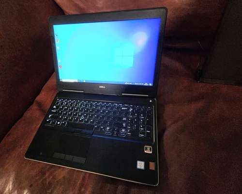 ****DELL PRECISON LAPTOP 7510** Monster Specs - i7, 32Gb Ram, 512gb Nvme, 4Gb GPU