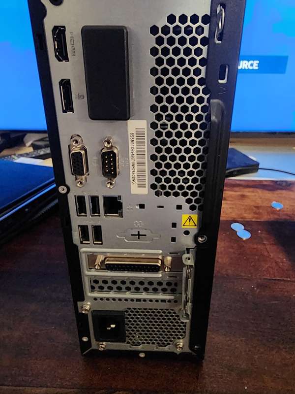 *** Lenovo Desktop i3 12th gen with SSD *** Neo 5
