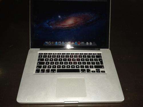 Macbook Pro 2010 15" i5 with 750Gb HD & dual graphics