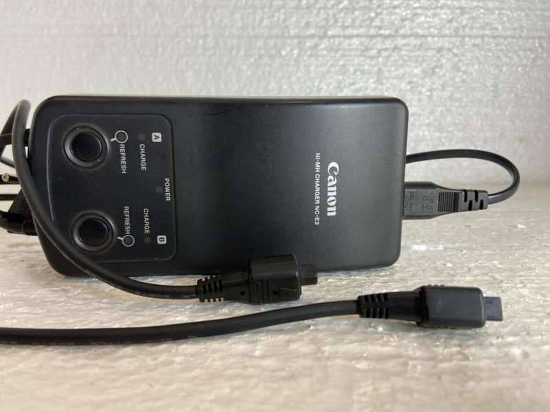 Canon Ni-MH Charger NC-E2