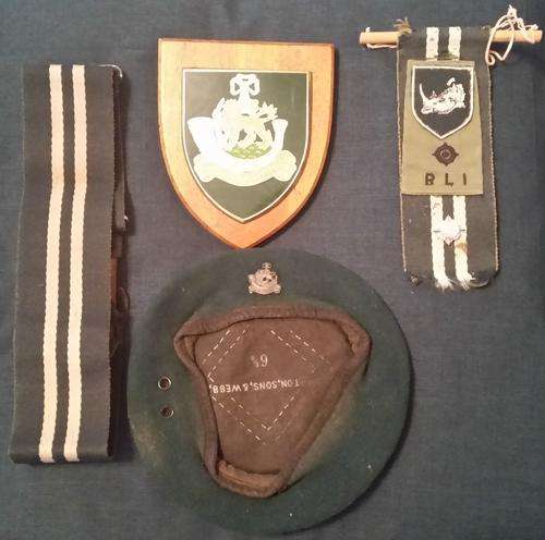 Rhodesia LIGHT INFANTRY beret, belt, badge etc.