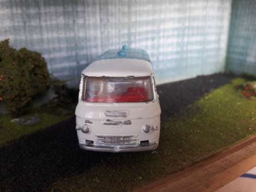 CORGI 466 COMMER MILK FLOAT