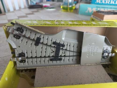 Marklin M track points
