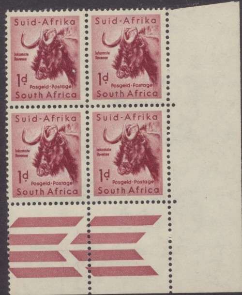 SA UNION  1959/61  , SACC 170  1d  CORNER BLOCK WITH 4 BROKEN BARS  MINT