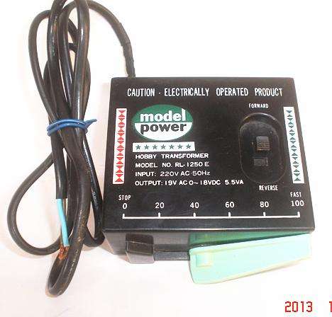 MODEL POWER HO : Input 220V-50Hrz; Output 18VDC-19VAC, in good unboxed condition. (Made in Taiwan)