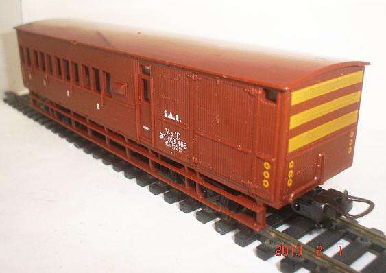 R1 CRAZY AUCTION: HO LIMA: SAR V8 Guards Van. Unboxed (Italy).