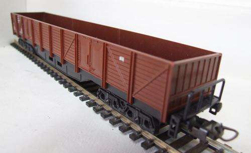 LIMA HO: Long Open Wagon in a like new unboxed condition(Made in Italy)