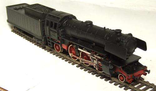MARKLIN HO: 2-6-2 Steam Locomotive(AC) with Tender in a fair unboxed condition (West Germany)