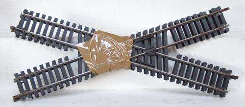 LIMA HO: 2pc #3041 Diamond Crossing Metal Track  in fair used condition.