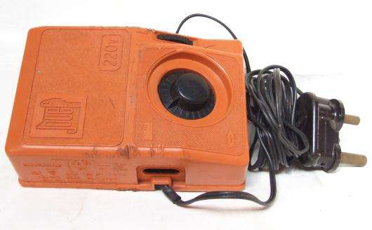 JOUEF HO: 16V Analogue Power Supply/Controller in good working order(France)