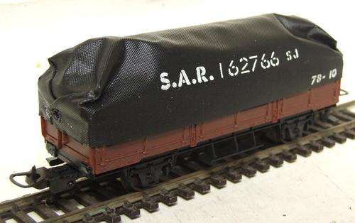 LIMA HO: SAR ES Open Freight Wagon with tarpaulin in LIKE NEW boxed condition (Italy)