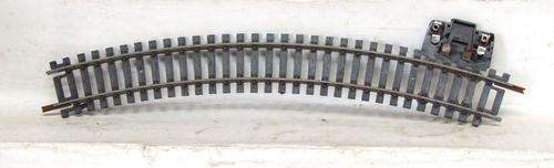 LIMA HO: 36 Deg Cuved Metal Track with power adaptor (403030C) in fair used condition. (Italy)