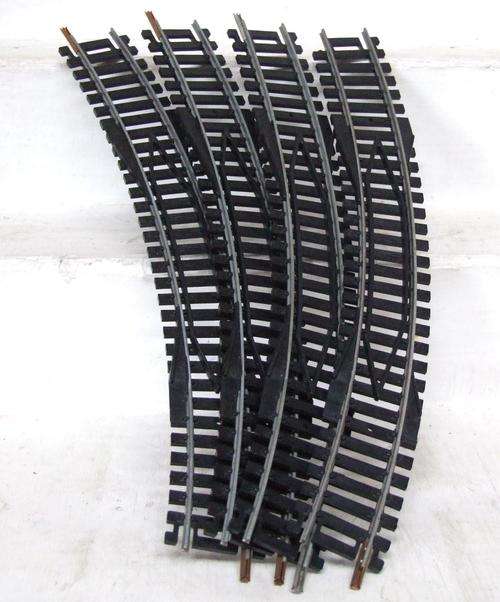 LIMA HO: Rerailer Metal Track(403033) in very good used condition. (Italy)