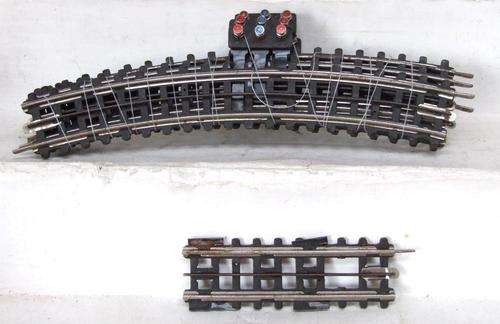 TRIX HO: 4pc 3Rail Curved+ Strait Tinplate Track with power adaptor. (West Germany)