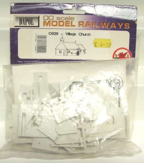 DAPAL SCENERY OO: Village Church Plastic Model Kit in LIKE NEW Sealed condition.