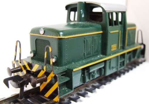 FLEISCHMANN HO: Vintage Green 1306 Shunter Locomotive in good unboxed condition (W Germany)