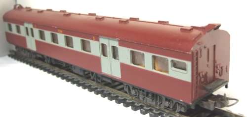 LIMA HO: SAR Suburban Third Class Passenger Car in a good operational unboxed condition (Italy)
