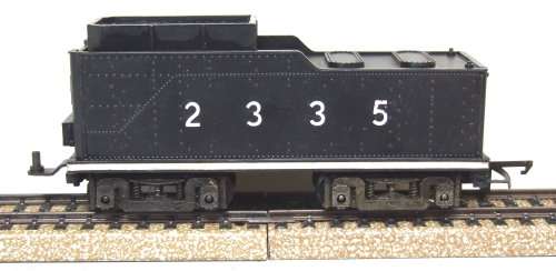 TRI-ANG OO: Vintage Steam Locomotive Tender in good unboxed condition (England)