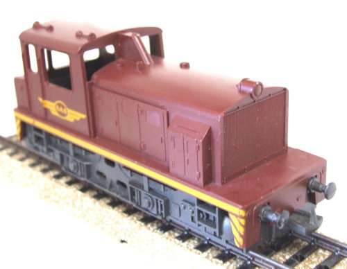 LIMA HO: SAR Brown Shunter Locomotive in good unboxed operating condition (Italy)