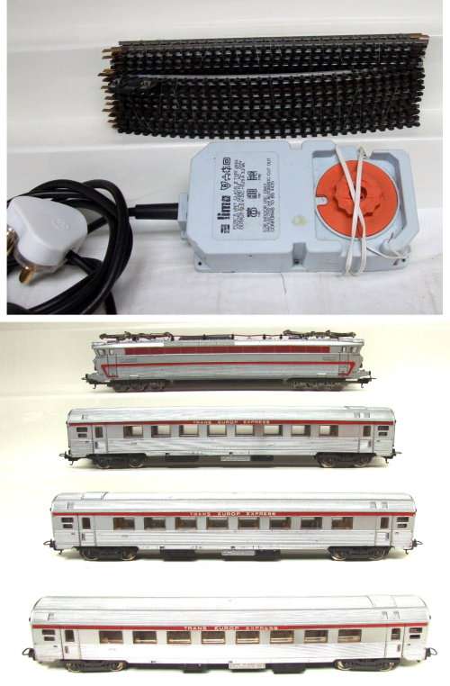 LIMA HO: Complete Vintage TRANS EUROP EXPRESS Set ,Electric Loco in good unboxed condition (Italy)