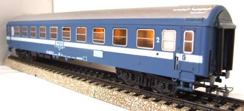 SCHICHT(PEKO) HO: Detailed MAV 2nd Class Passenger Coach in Very Good un-boxed condition