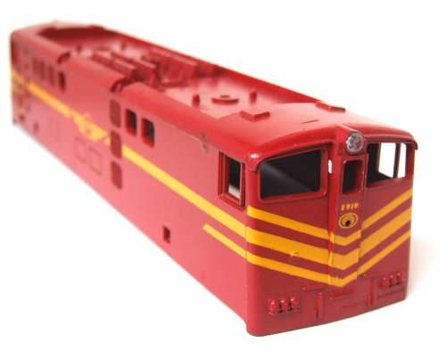 LIMA HO: SAR Class E-5 E919 Red Trans Karoo  Elect Locomotive body in Good Shape for Spares (Italy)
