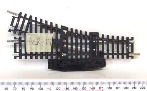 LIMA HO/OO: Manual Left Hand Point(403051) in Very Good un-boxed condition.(Italy)