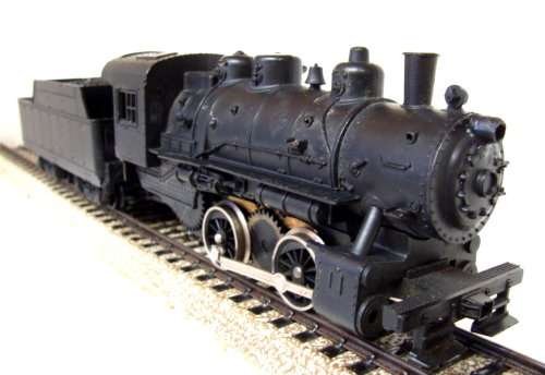 LIMA HO: 0-4-0 Tank Steam Locomotive with Tender in Fair un-boxed, used condition (Italy)