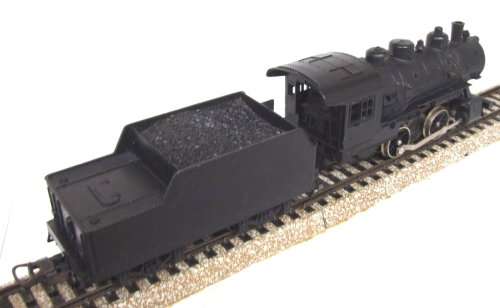 LIMA HO: 0-4-0 Tank Steam Locomotive with Tender in Fair un-boxed, used condition (Italy)