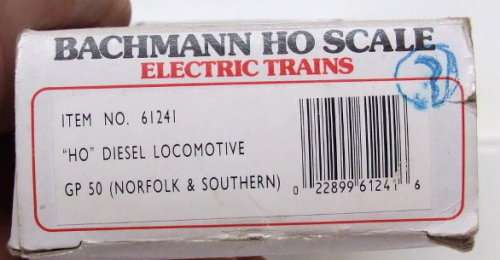 BACHMANN HO: Detailed N&S EMD GP 50 High Nose Locomotive in  VERY Good boxed condition (China)