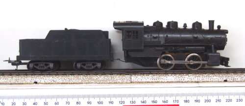 LIMA HO: 0-4-0 Steam Locomotive with Tender in Fair un-boxed, used condition (Italy)