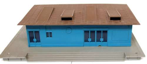 LIMA SCENERY HO: Freight Depot in Good Used Un-boxed condition (Italy)