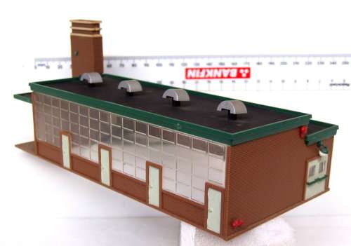 SCENERY HO: Large Factory Complex in Fair Used Assembled un-boxed condition.