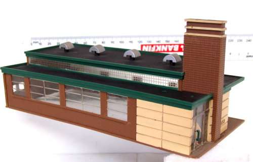 SCENERY HO: Large Factory Complex in Fair Used Assembled un-boxed condition.