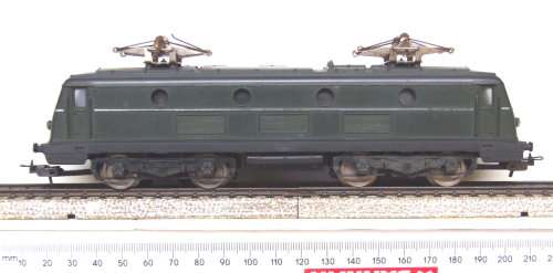 LIMA HO: Vintage SNCF Electric Locomotive in Fair used un-boxed condition (Italy)