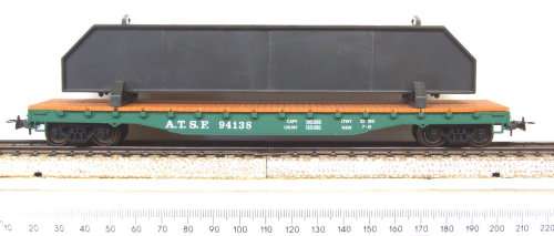 MEHANO HO: ATSF Detailed American 50' Flat Car With Steel Load in Good Un-boxed condition(Slovenia)