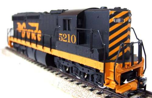 IHC HO: Detailed SD-24 EMD Rio Grande Diesel Locomotive in Like New boxed condition (China)