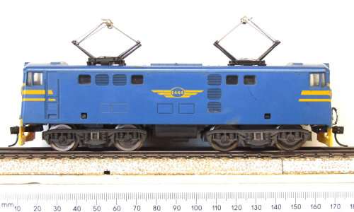 LIMA HO: SAR Blue Train E5 Locomotive in Good un-boxed Operating condition.(Italy)