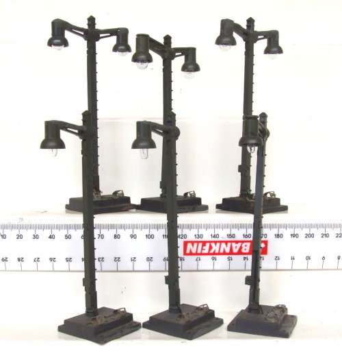 LIMA SCENERY HO: 3x Double +4x Single Street Lights in Fair Working Used condition(Italy)