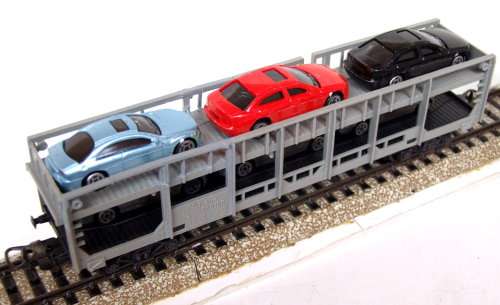 LIMA HO: This FS Vintage Auto Transporter with 6 Car Load is in Fair, Used condition (Italy)