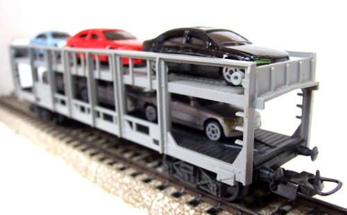 LIMA HO: This FS Vintage Auto Transporter with 6 Car Load is in Fair, Used condition (Italy)