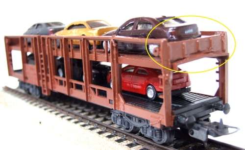 LIMA HO: This FS Vintage Auto Transporter with 6 Car Load is in Fair, Used condition (Italy)